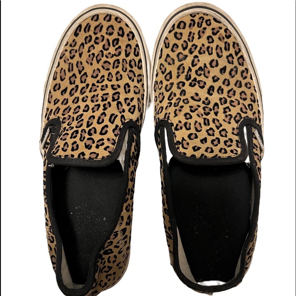 Leopard print Vans
